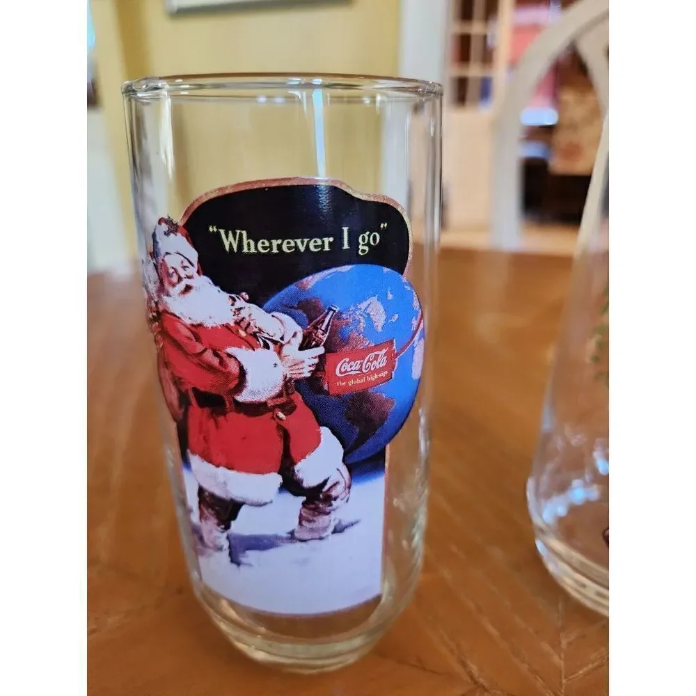 Vintage set of 4 Santa Coca-Cola glasses